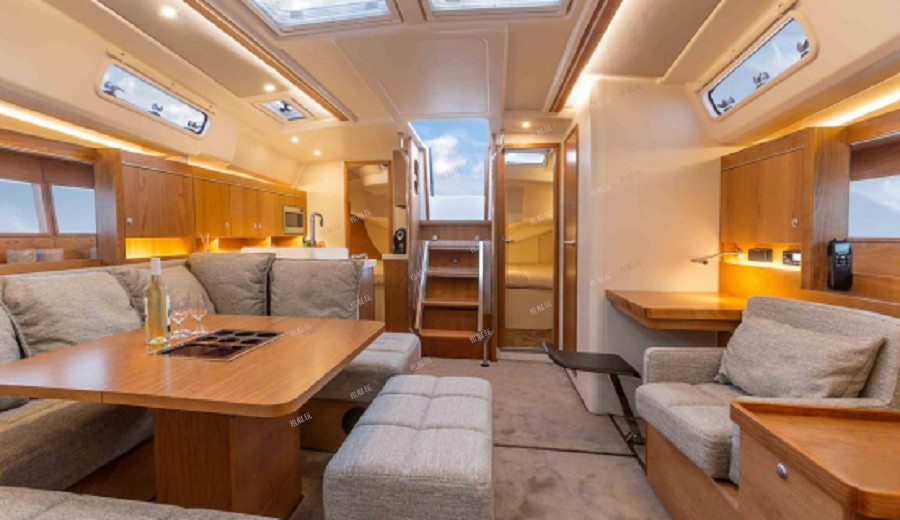 Hanse 455
